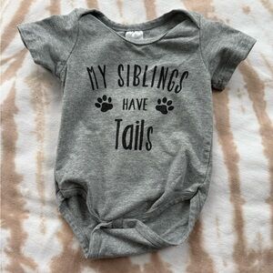 ‘My Siblings Have Tails’ Gray Baby Onesie